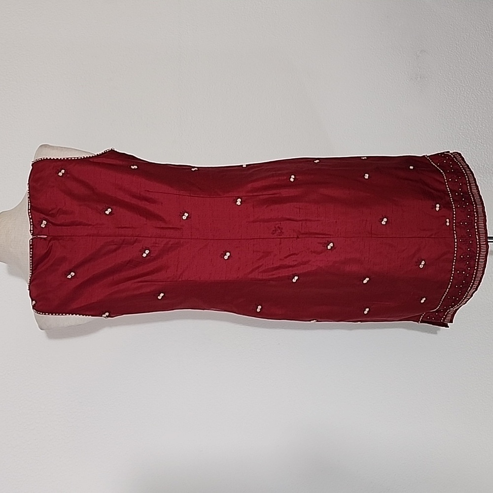 Charter Club Dress 100% Silk Embroidered And Beaded Flowers And Trim Red Size 8 - Picture 9 of 16